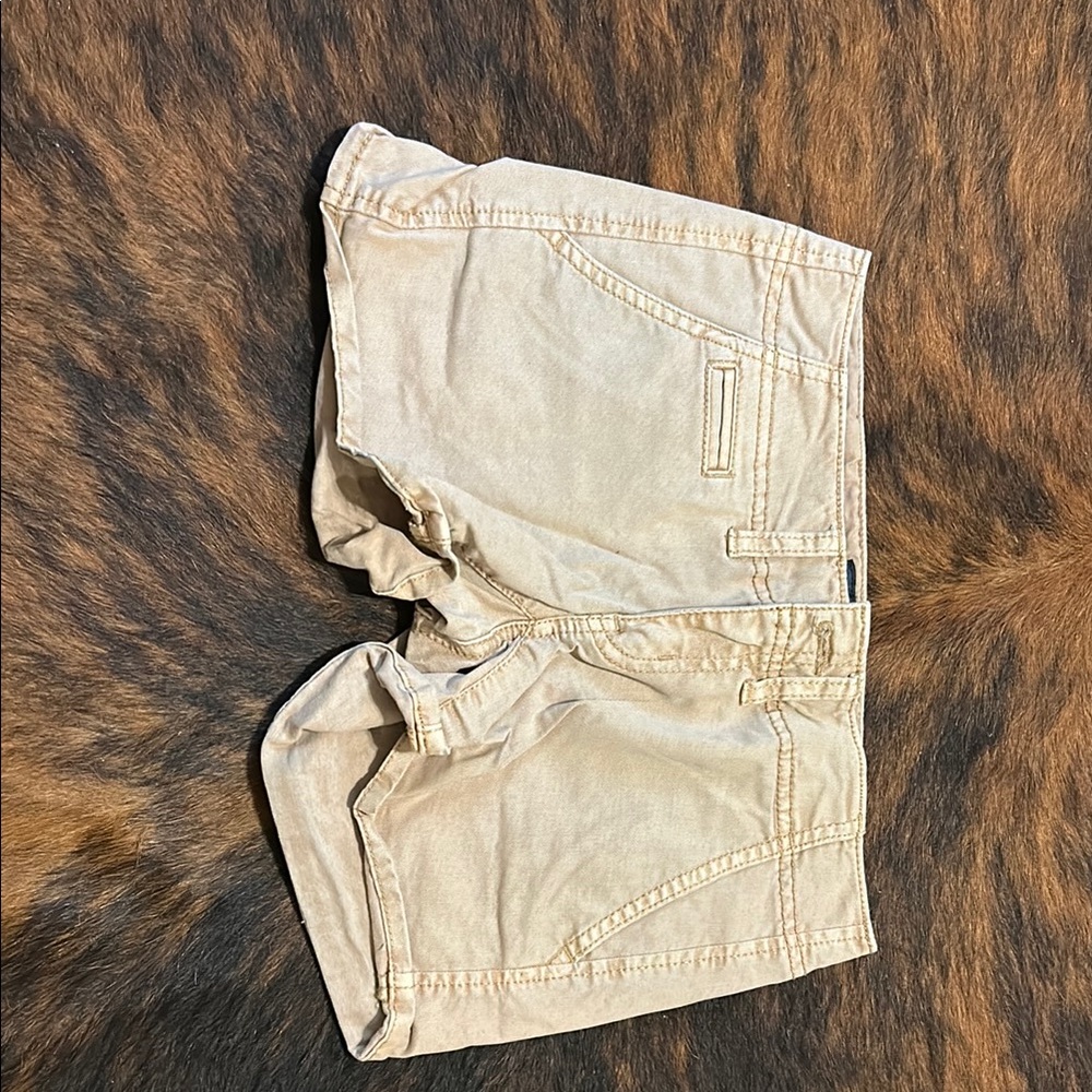 American Eagle Khaki shorts